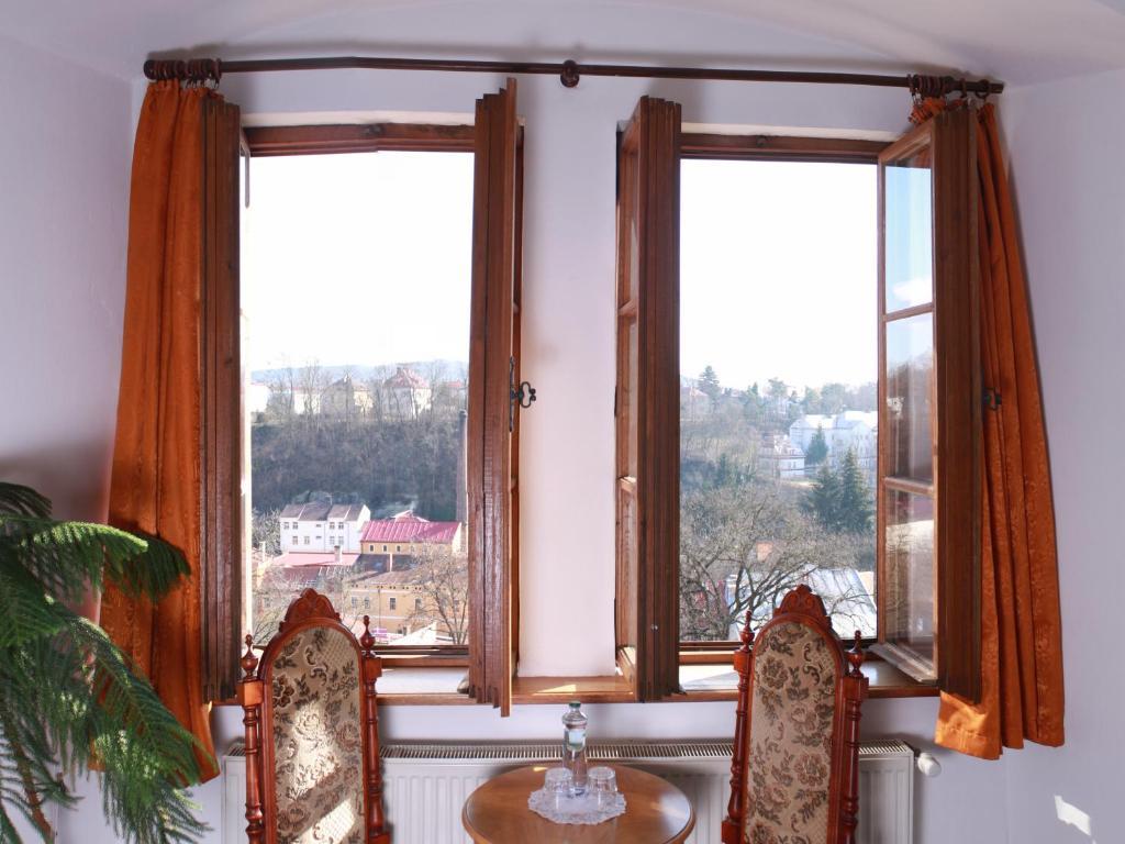 Hotel Zlaty Kohout Mlada Boleslav Ngoại thất bức ảnh